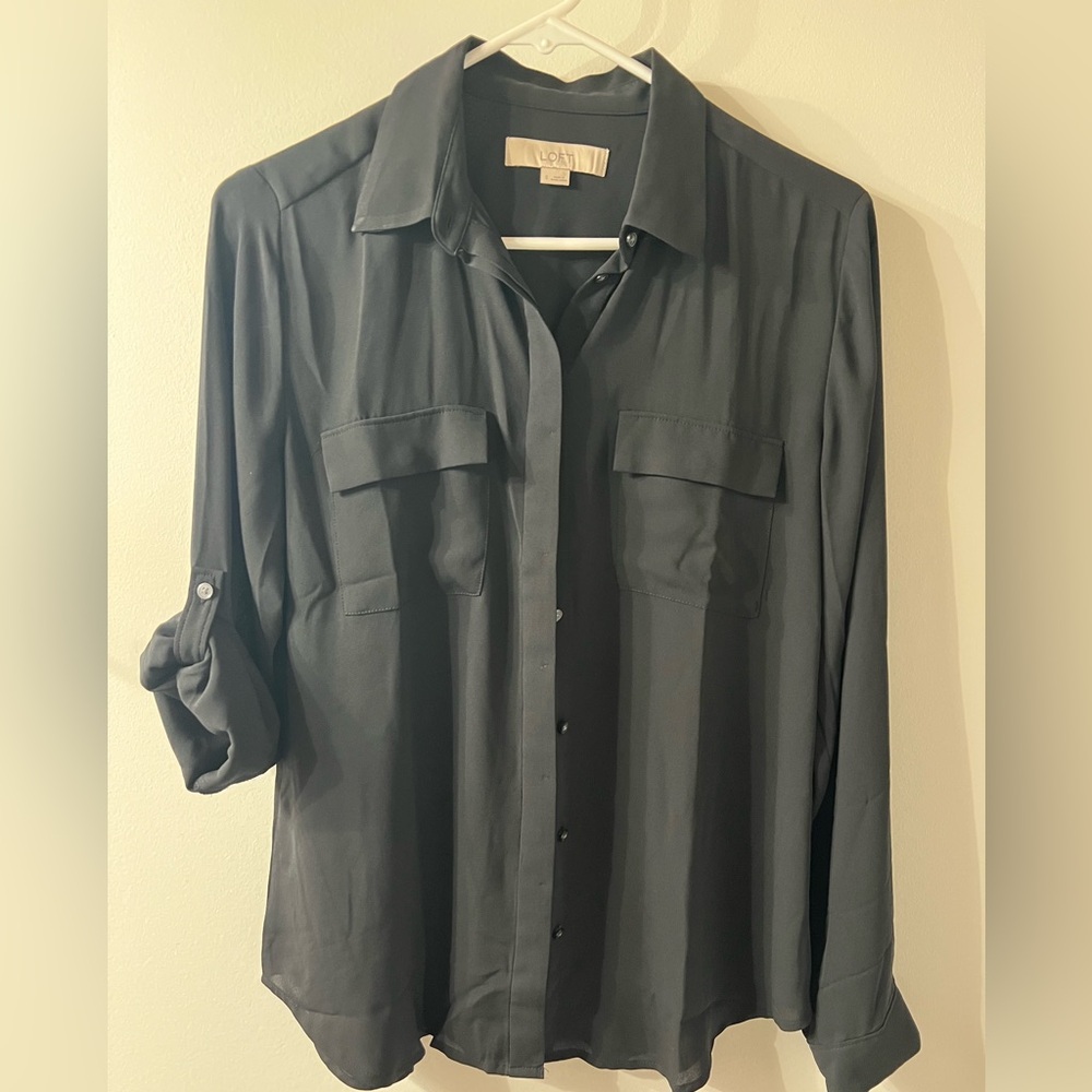 Loft Black Casual Button Down Shirt Relaxed Fit. Small. Like new.